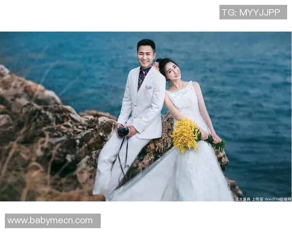 足球明星与妻子海边浪漫时光尽显甜蜜瞬间的美丽照片分享 足球明星与妻子海边浪漫时光尽显甜蜜瞬间的美丽照片分享